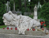 Лычаковское кладбище