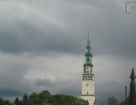 Шпиль над монастырем